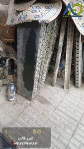 قالب بندی فونداسیون با استفاده از قالب استاندارد لبه خم