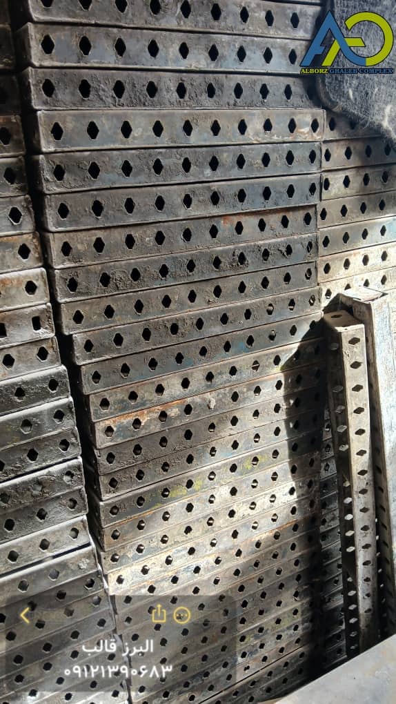 مجموعه قالب های مدولار تمیز و سالم در سایزهای مختلف